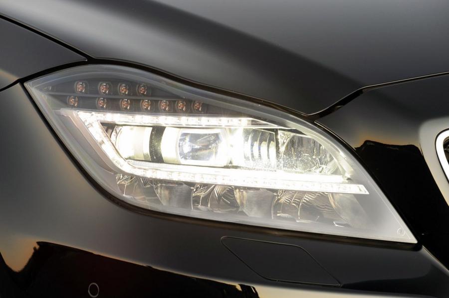  Mercedes-Benz CLS550 2012 года  (фото 33 из 121)